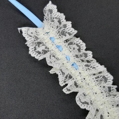 Encaje elástico rizado con pasacintas