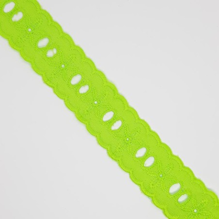 Tira bordada con pasacinta 2,5 cms