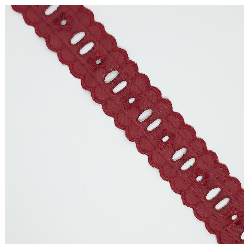 Tira bordada seda con pasacinta 2,5 cms 