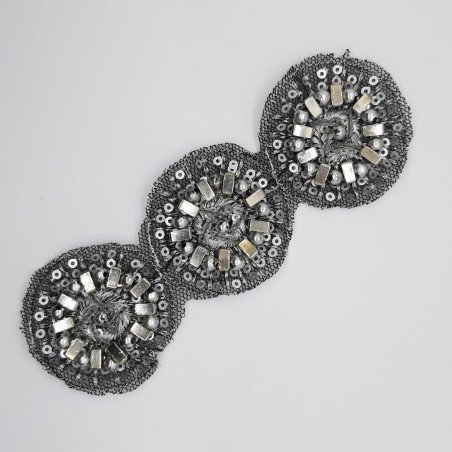 Aplique fantasía plata vieja con círculos y piedras 