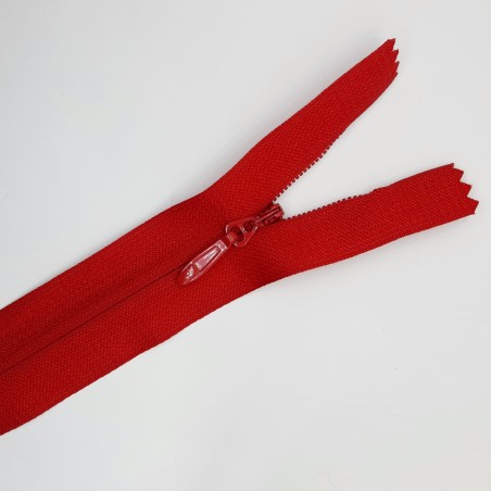 Cremallera invisible súper reforzada de 60 cms roja