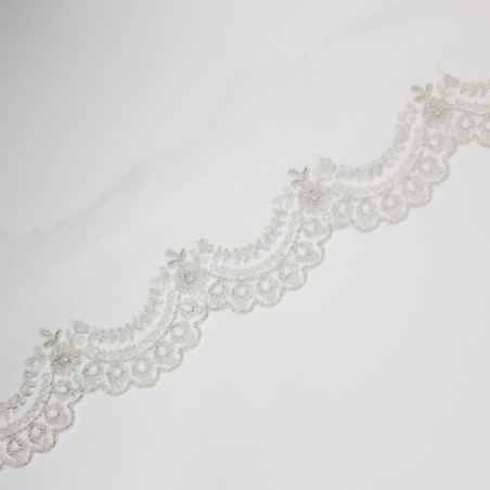Encaje tul bordado plata 7 cms