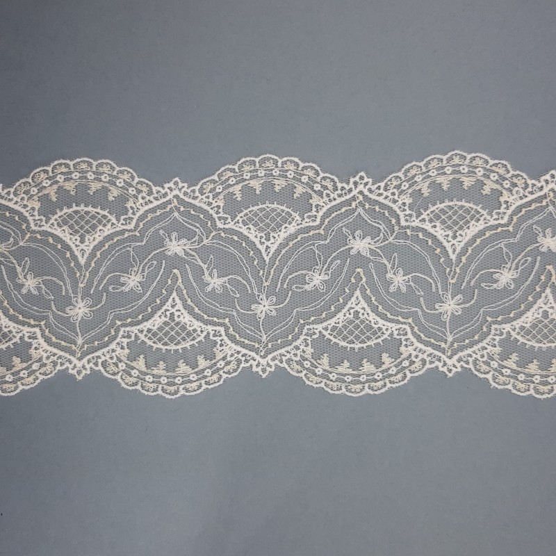 Entredos tul bordado puntas beige. Encaje ideal para ceremonias