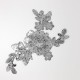Aplicación flor lentejuelas plata termoadhesivo 