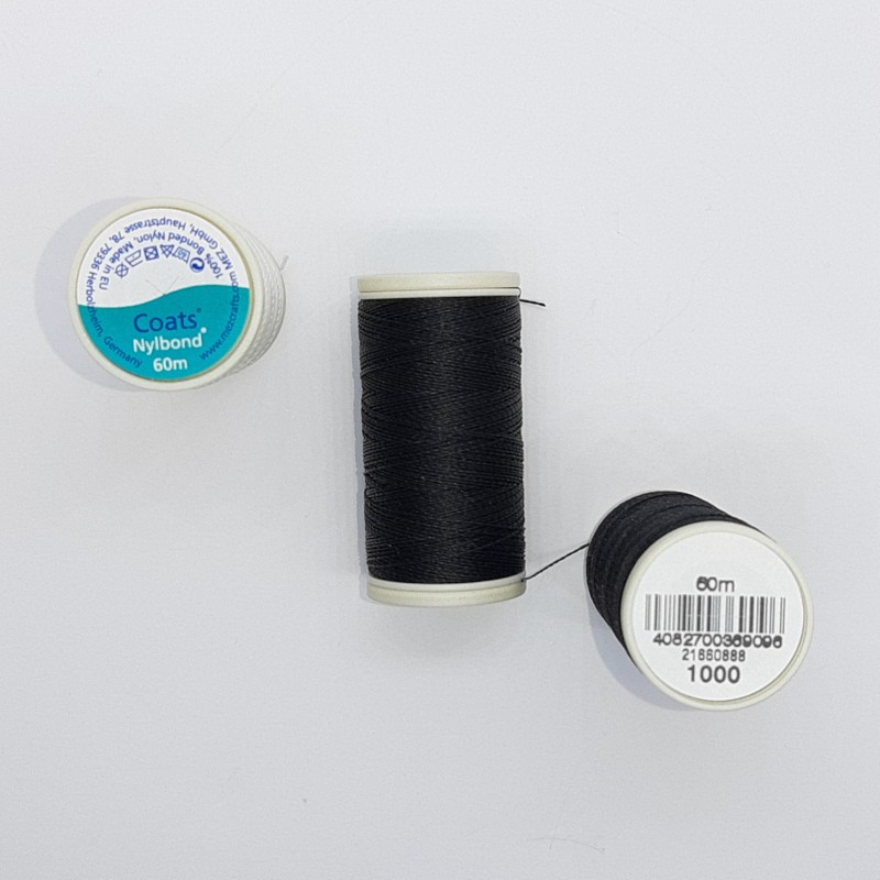 Hilo Coats Nylbond extrafuerte y elástico para coser color 1000 negro
