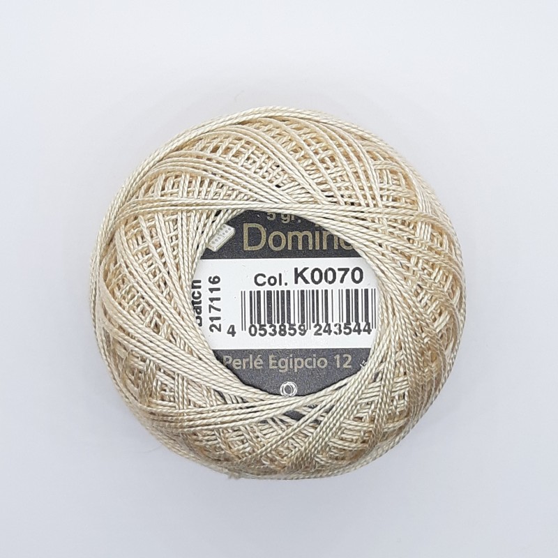 Ovillo hilo Nº 12 de 5 gramos Domino para bordar y punto de cruz