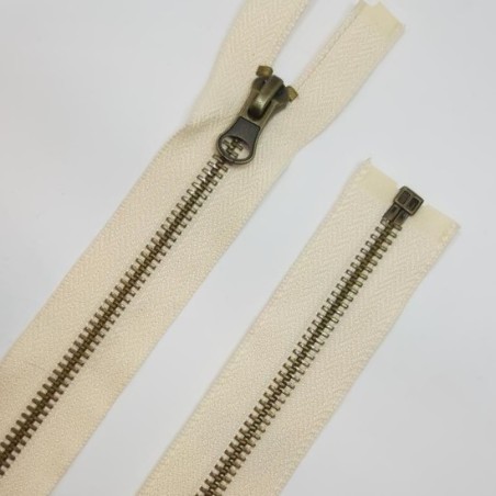 Cremallera separador metálica beige 60 cms diente oro viejo.