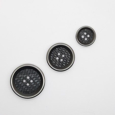 Botón negro mate relieve borde plata vieja 4 agujeros