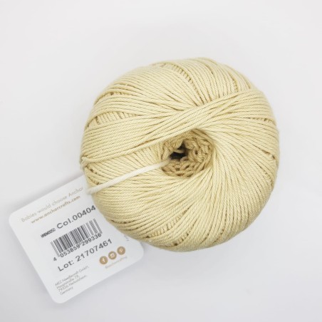 Ovillo Anchor 100% algodón. Hilo perlé mate para prendas delicadas de bebe.