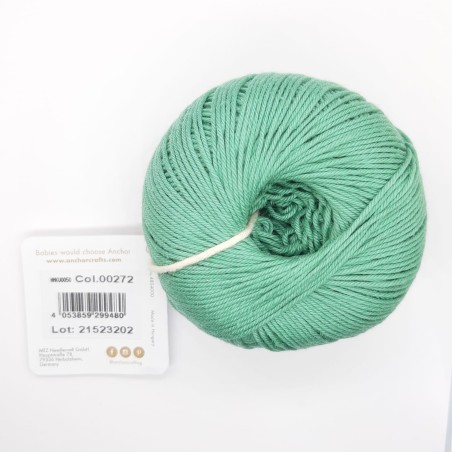 Ovillo Anchor 100% algodón. Hilo perlé mate para prendas delicadas de bebe.