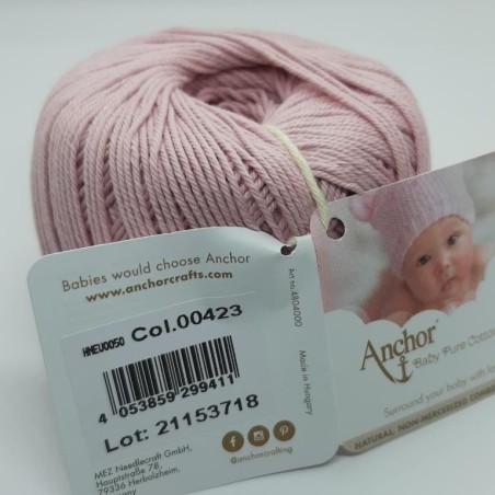 Ovillo Anchor 100% algodón. Hilo perlé mate para prendas delicadas de bebe.