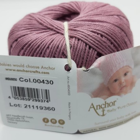 Ovillo Anchor 100% algodón. Hilo perlé mate para prendas delicadas de bebe.