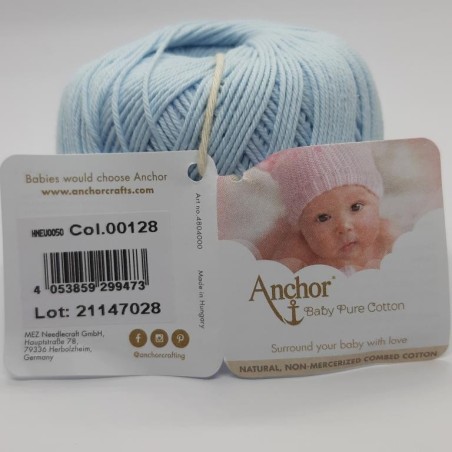 Ovillo Anchor 100% algodón. Hilo perlé mate para prendas delicadas de bebe.