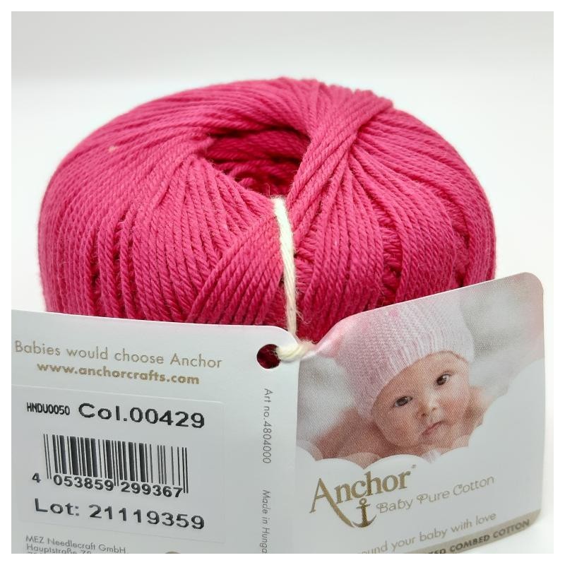 Ovillo Anchor 100% algodón. Hilo perlé mate para prendas delicadas de bebe.