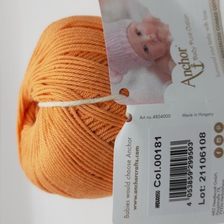 Ovillo Anchor 100% algodón. Hilo perlé mate para prendas delicadas de bebe.