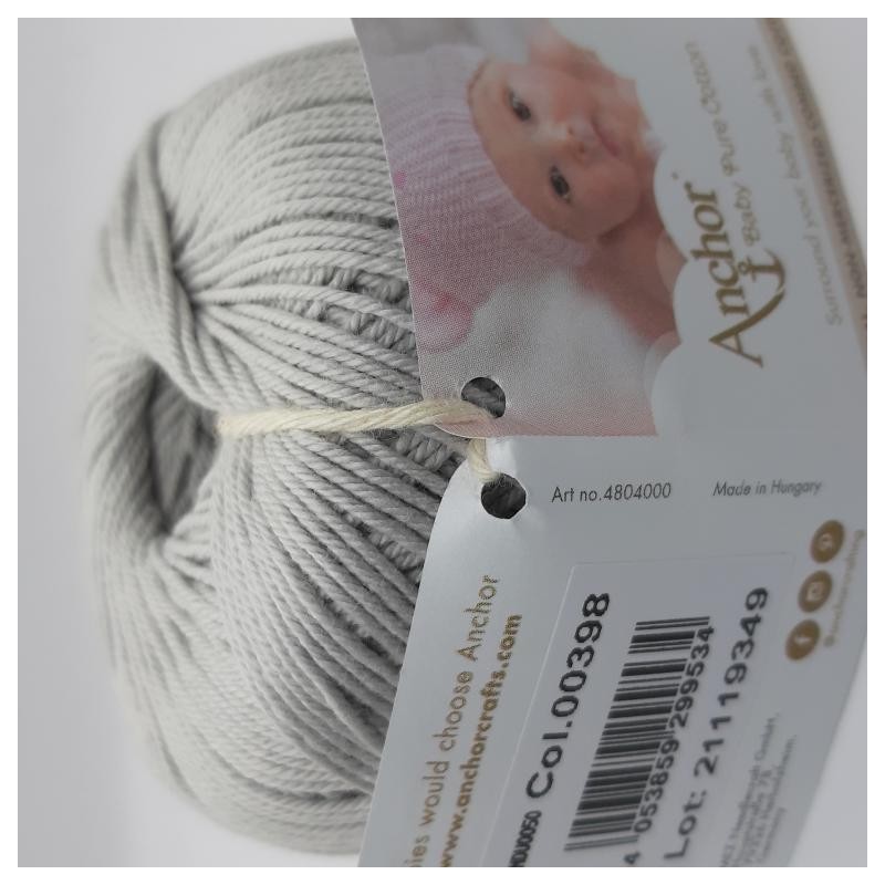 Ovillo Anchor 100% algodón. Hilo perlé mate para prendas delicadas de bebe.