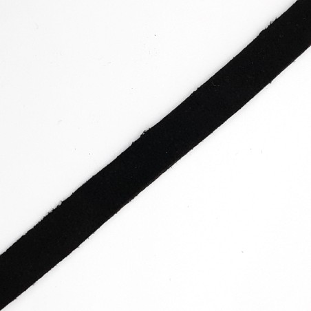 Tira antelina color negro mate de 1 cm