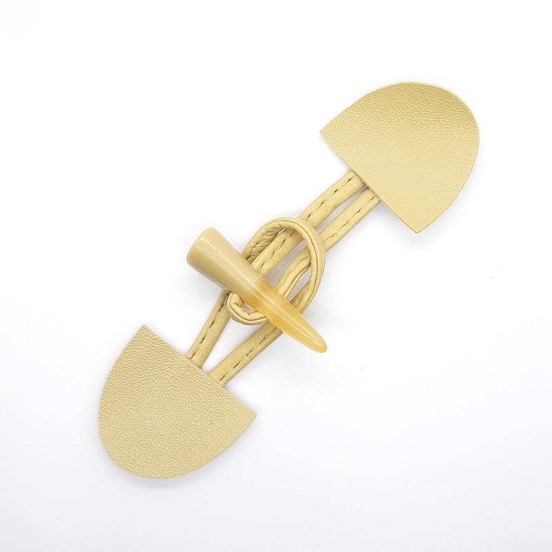 Broche cierre trenca o chamaco polipiel infantil color beige de 11 cms.