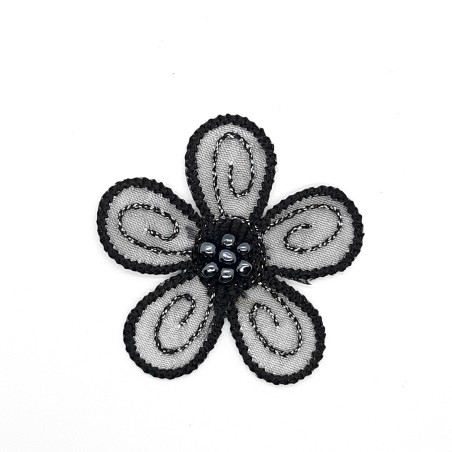 Aplicación flor termoadhesiva con perlas decorativas de color negro