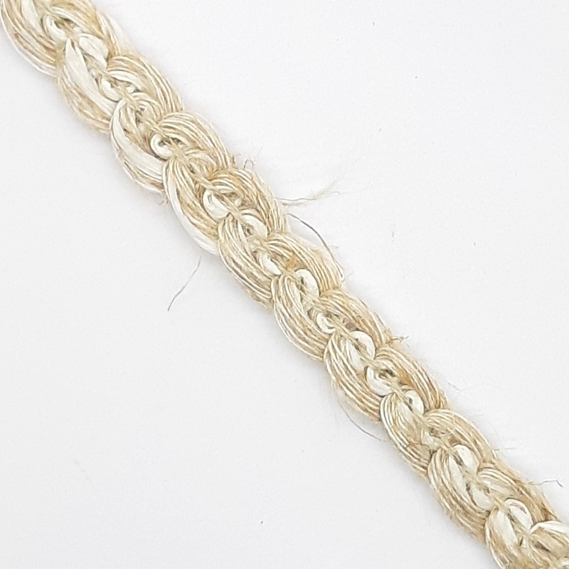 Trenza cruzada pasamanería color lino saco rústico de 8 mm. 