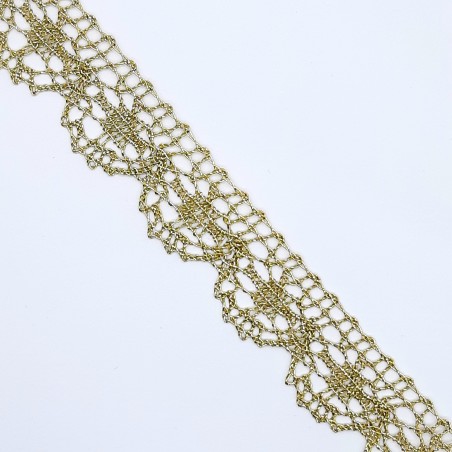 Encaje de bolillo dorado metalizado de 2 cms