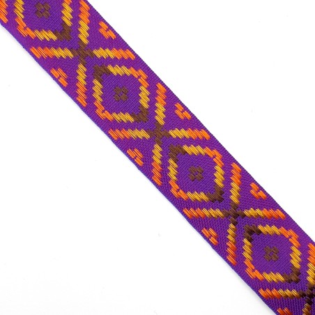 Galón tapacosturas morado con rombos decorativos de 2,5 cms
