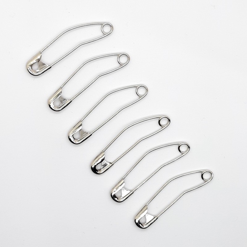 Imperdible curvado de 38 mm y acero templado especial para patchwork