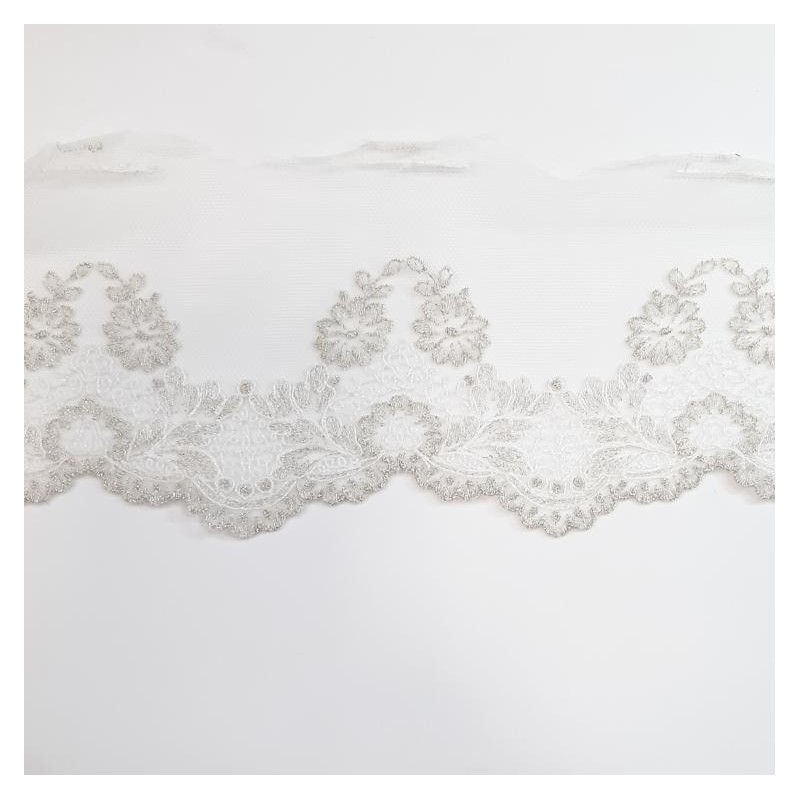 Encaje tul bordado efecto plata