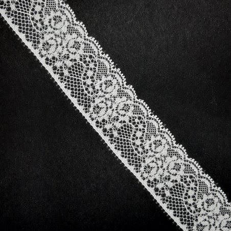 Juego entredos y encajes de nylon color beige con flores especial ceremonias