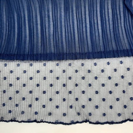 Volante plisado azul marino con tul y con topos decorativos de 13 cms. Ideal para remates y dar volumen en prendas y complemento
