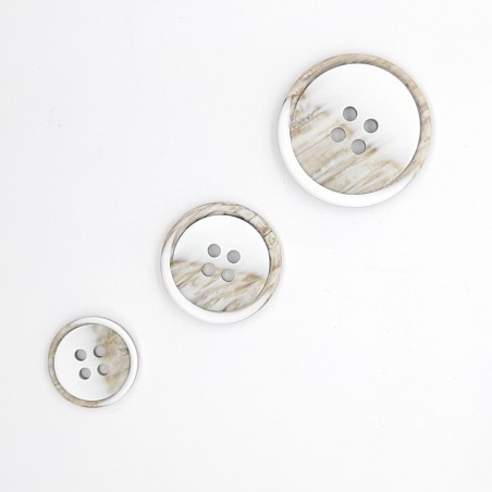 Botón rayas mezcla color blanco y beige de 4 agujeros especial blusas y camisas