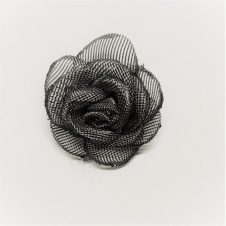 Flor gris organza de red calada