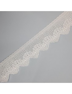 Tira bordada blanca con picos 4 cms