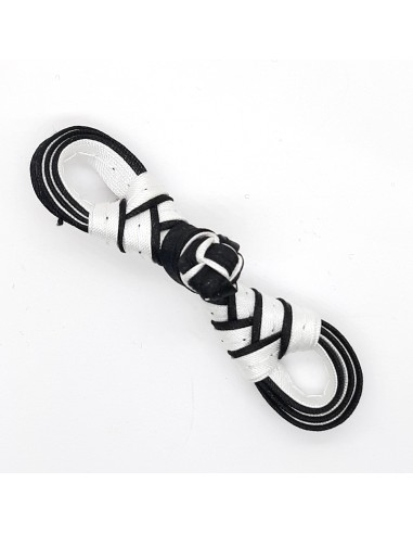 Alamar cierre pasamanería de raso color negro y blanco