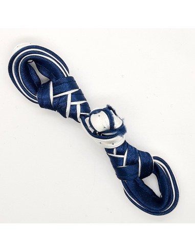 Alamar cierre pasamanería de raso color azul marino y blanco