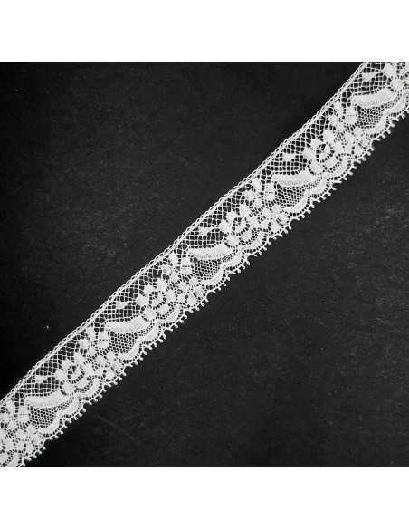 Encaje valencie blanco Nº 29 de 17 mm