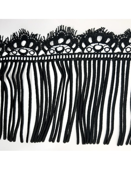 Fleco guipur negro 18 cms