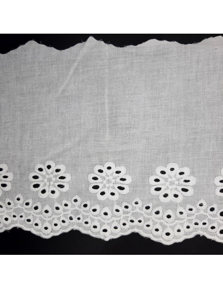 Tira bordada blanca 16 cms