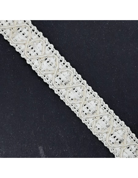 Galón agreman rombos especial tapicería color beige