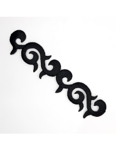 Aplique bordado termoadhesivo negro de 12 cms