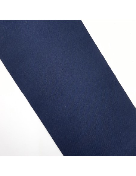 Elástico que cede de forma lateral de tacto suave 