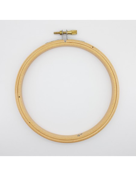 Aro de madera para bordar con tornillo