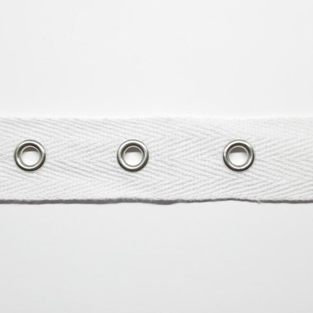 Cinta con ojetes blanca 2 cms