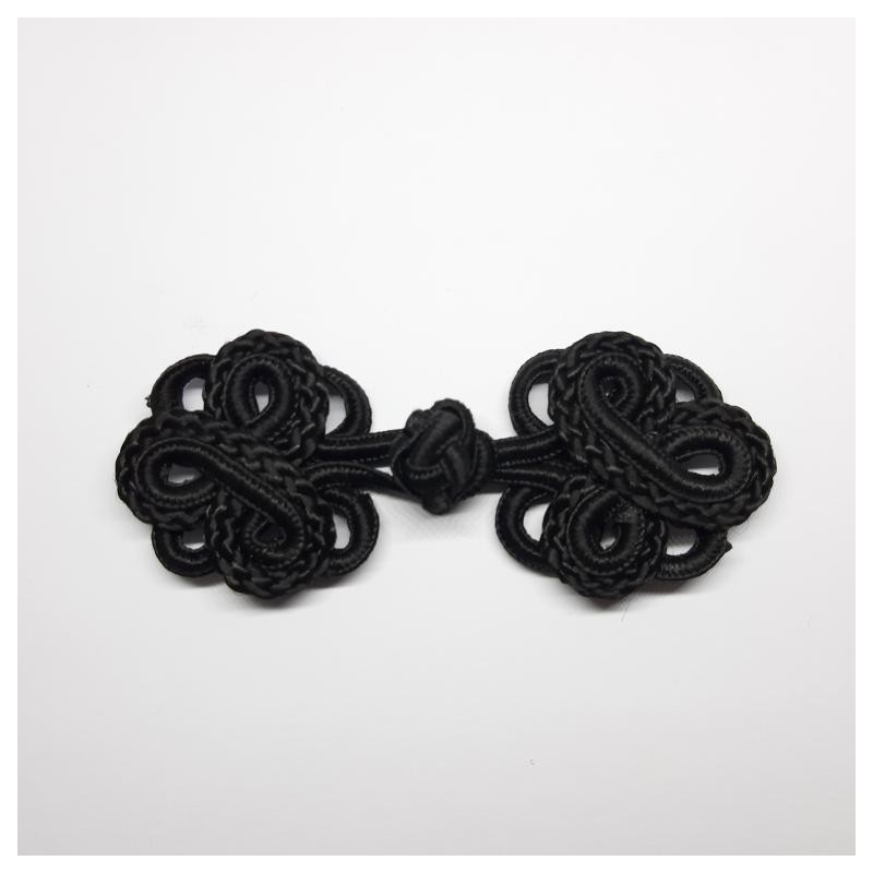Broche alamar negro