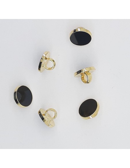 Botón esmaltado negro con filo dorado