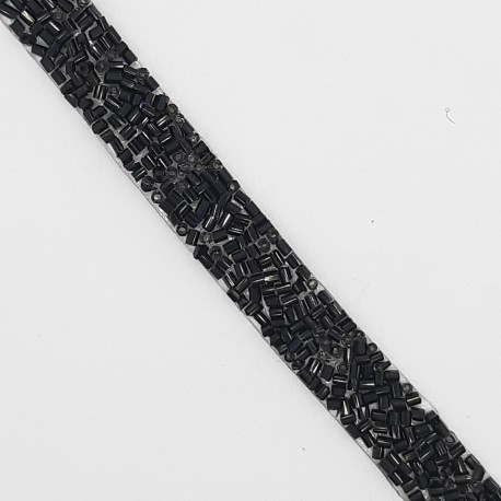Galón canutillo fantasía termoadhesivo de color negro de 1 cm