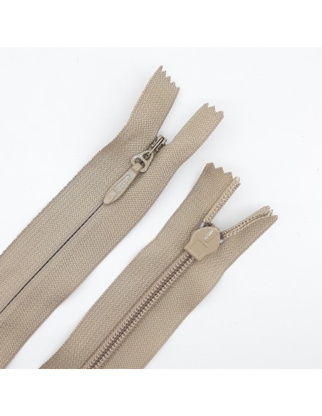 Cremallera invisible súper reforzada de 60 cms camel