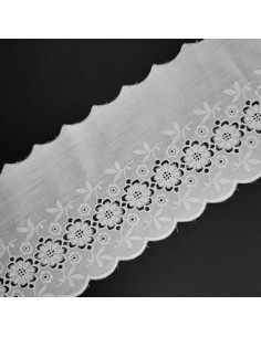 Tira bordada blanca 11 cms