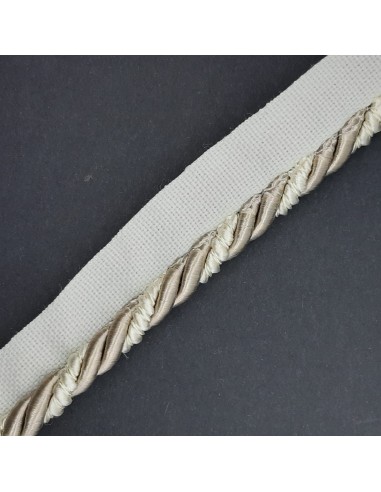 Cordón trenzado con pestaña de 1 cm color marfil y lino