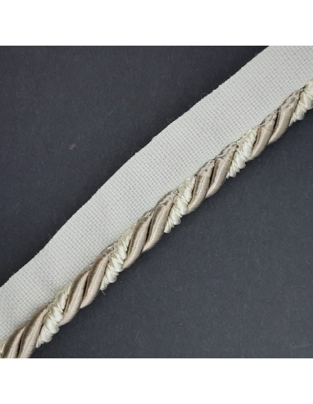 Cordón trenzado con pestaña de 1 cm color marfil y lino